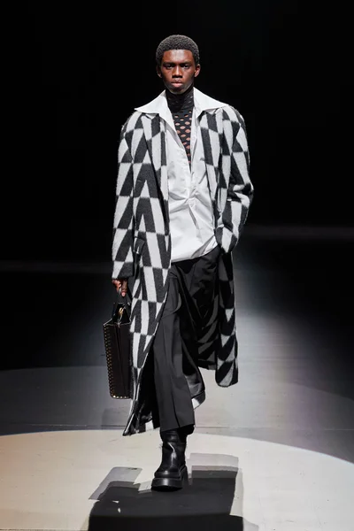 Look 41